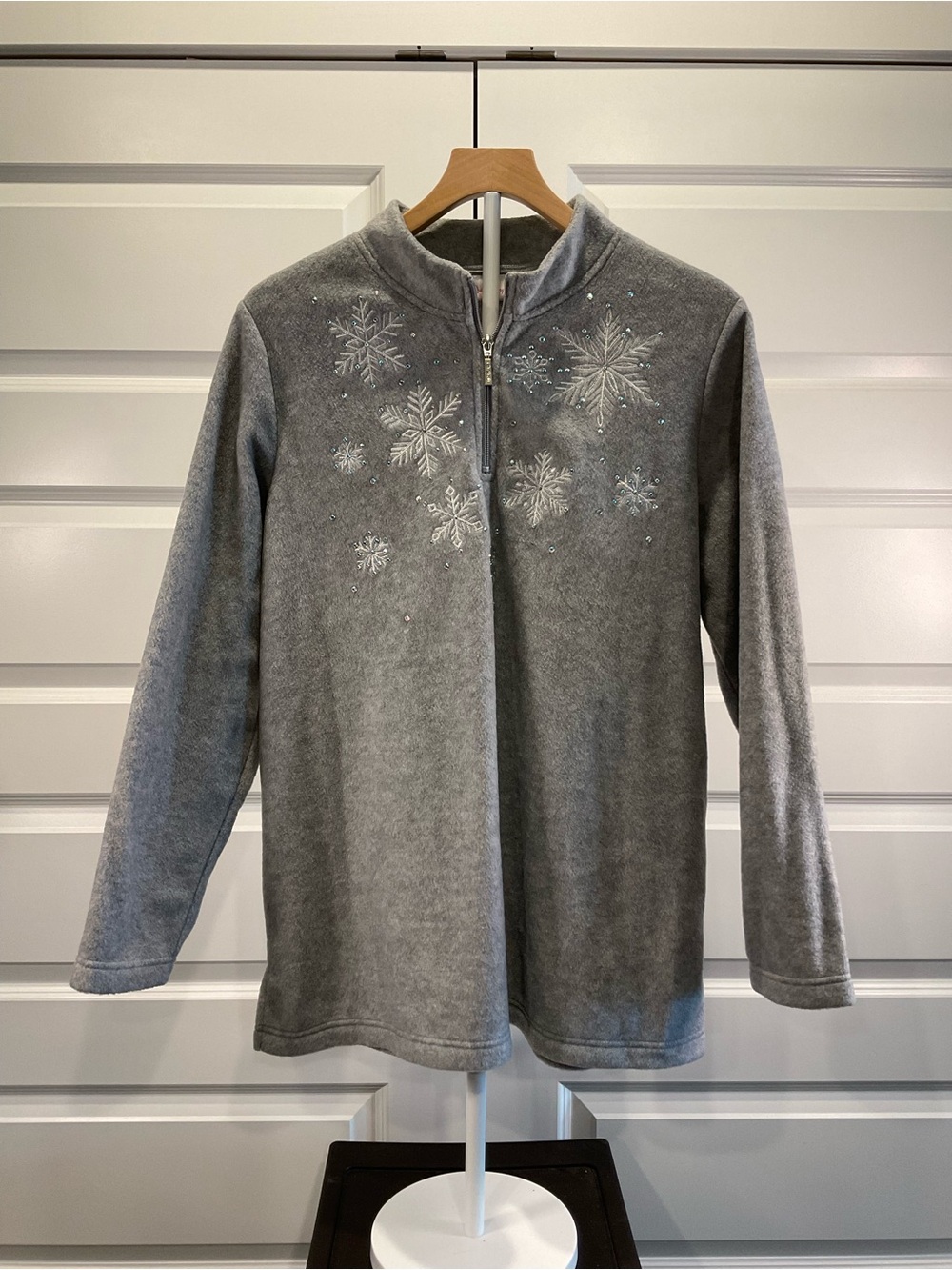 Quacker Factory Gray Fleece Quarter-Zip Jacket with Snowflake Embroidery